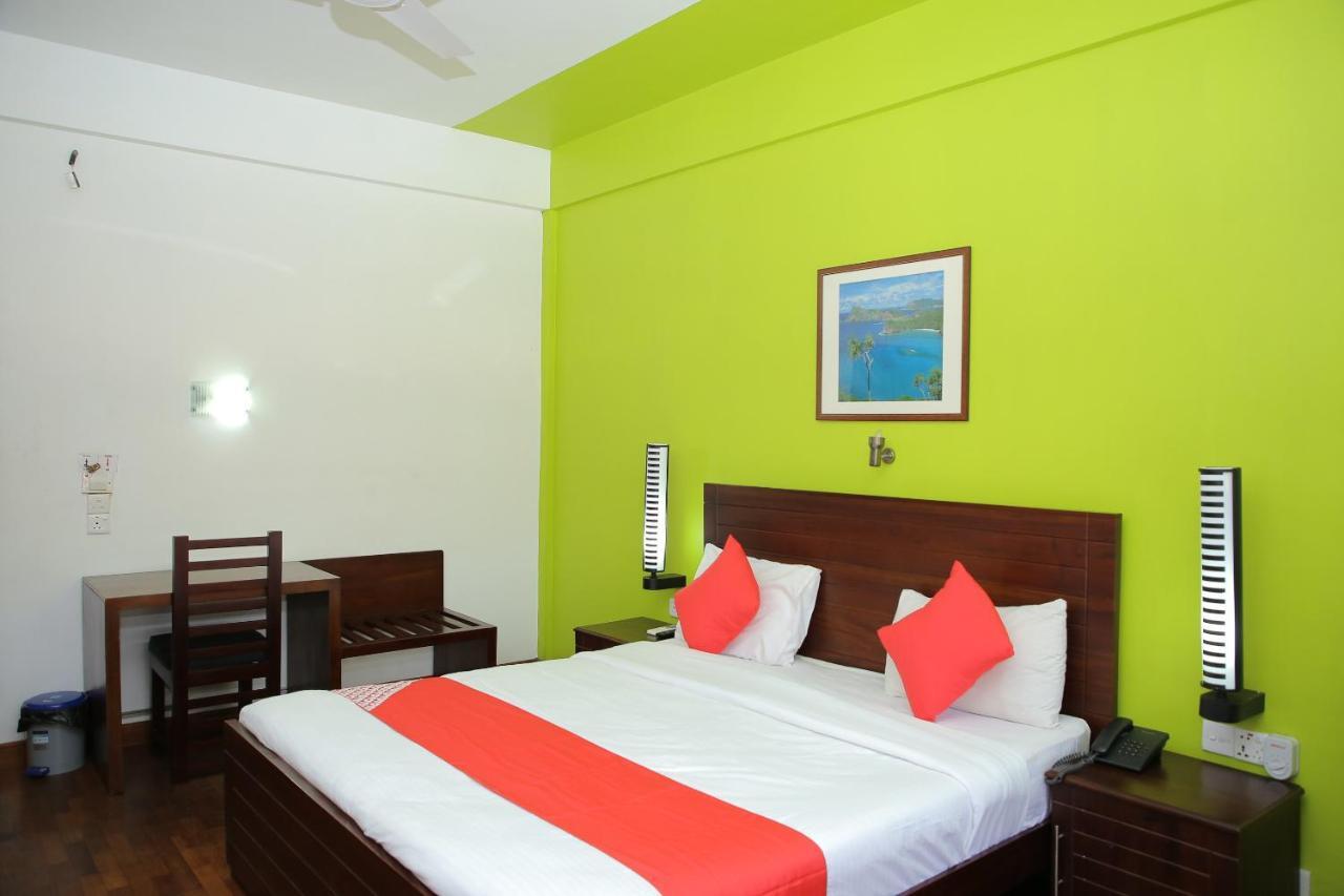 Oyo 256 Subash Hotel Jaffna Zimmer foto